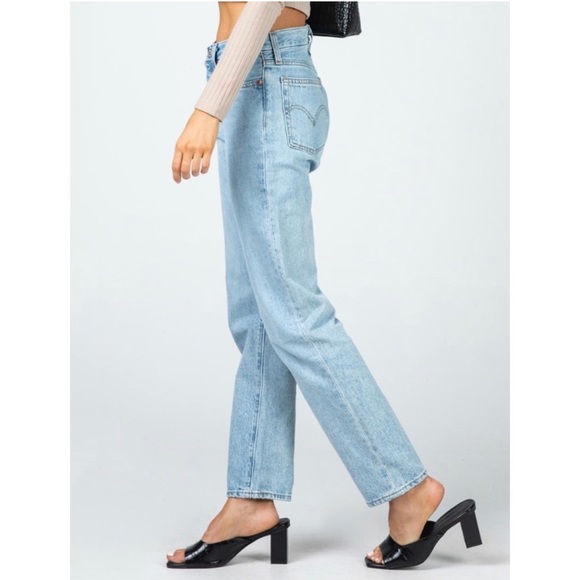 LEVI’S Wedgie Fit Straight Jeans - Picture 9 of 11